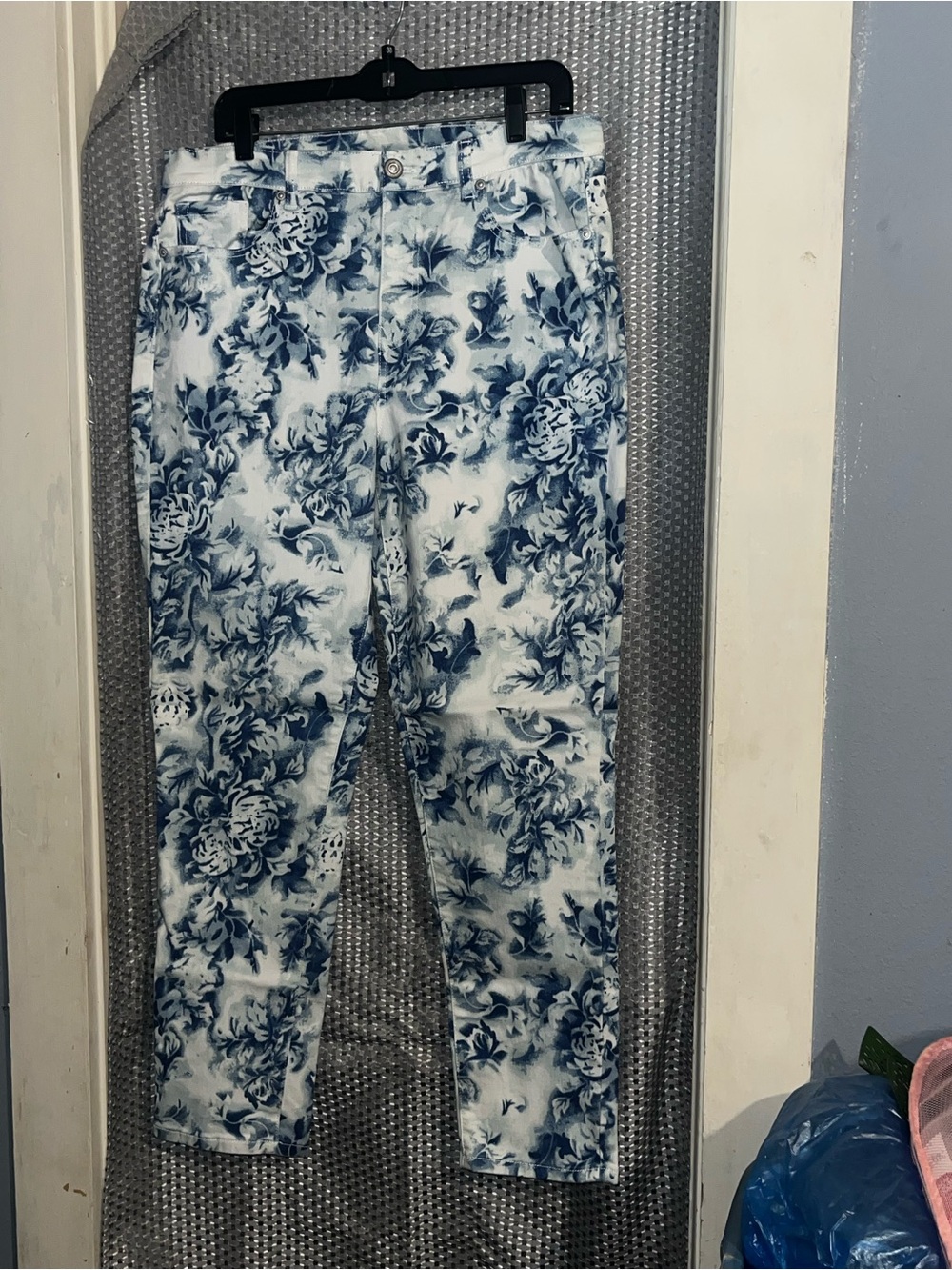 Diane Gilman Blue and White Floral Jeans